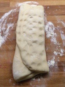 La pasta pronta per fare le pieghe